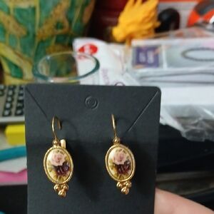 1928 Gold Tone and Cream Rose Earrings